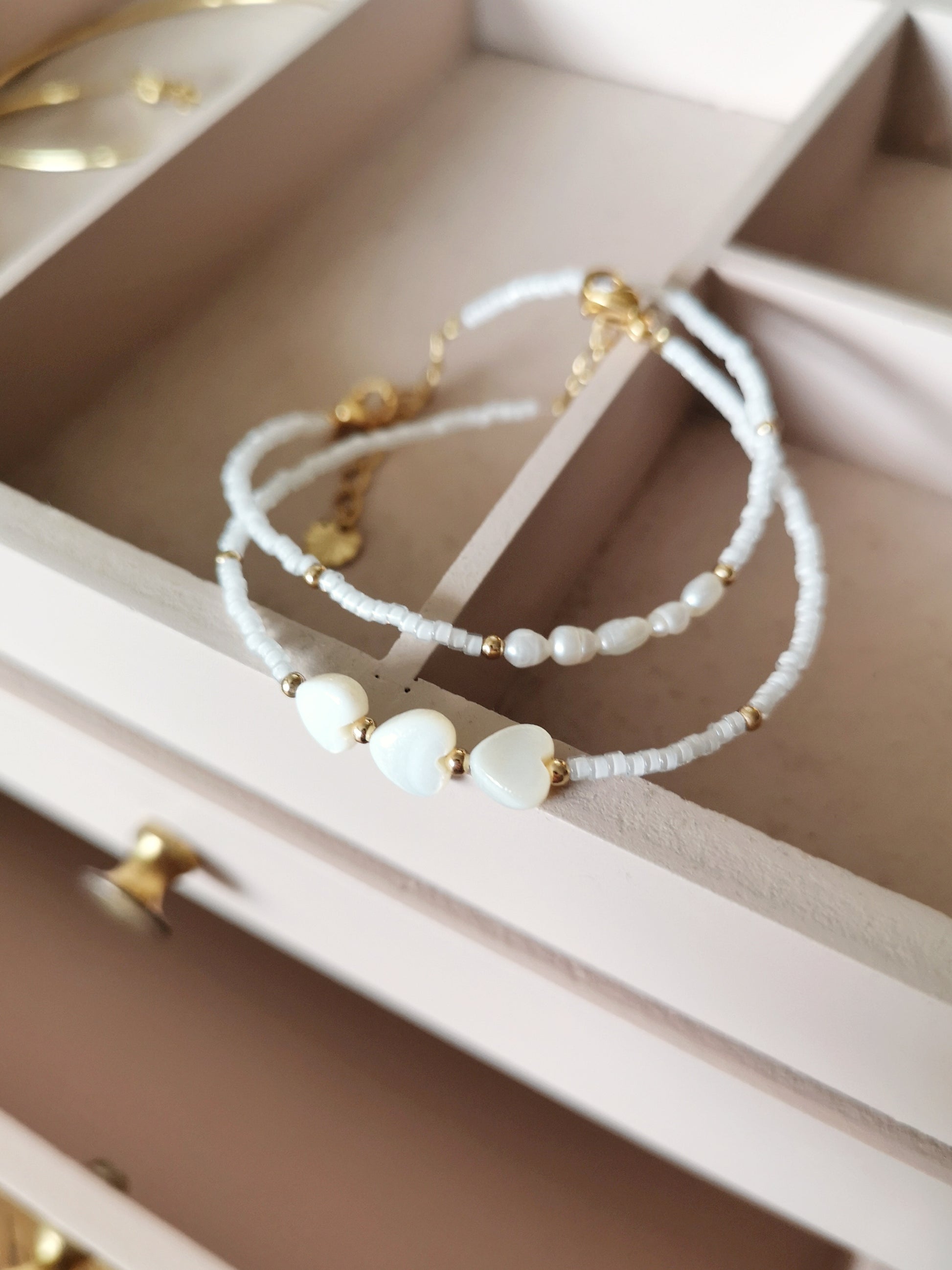 BRACELET NACRÉ TRÈFLE – Not Bad Days BRACELET NACRÉ TRÈFLE – Not Bad Days